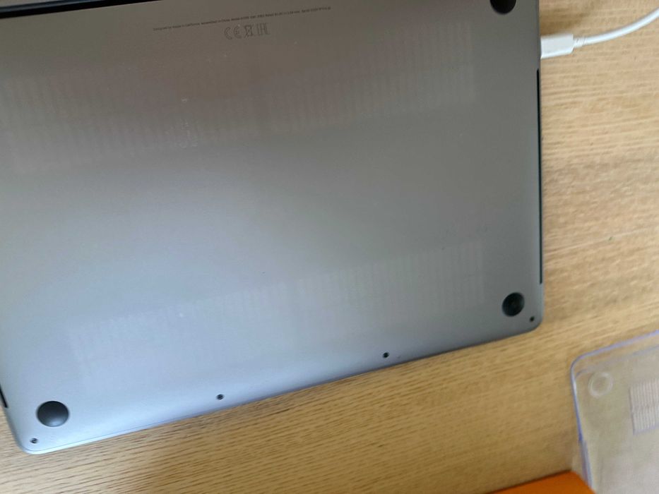 MacBook Pro 13" (2017) – 16GB RAM – SSD 500GB – Excelente estado