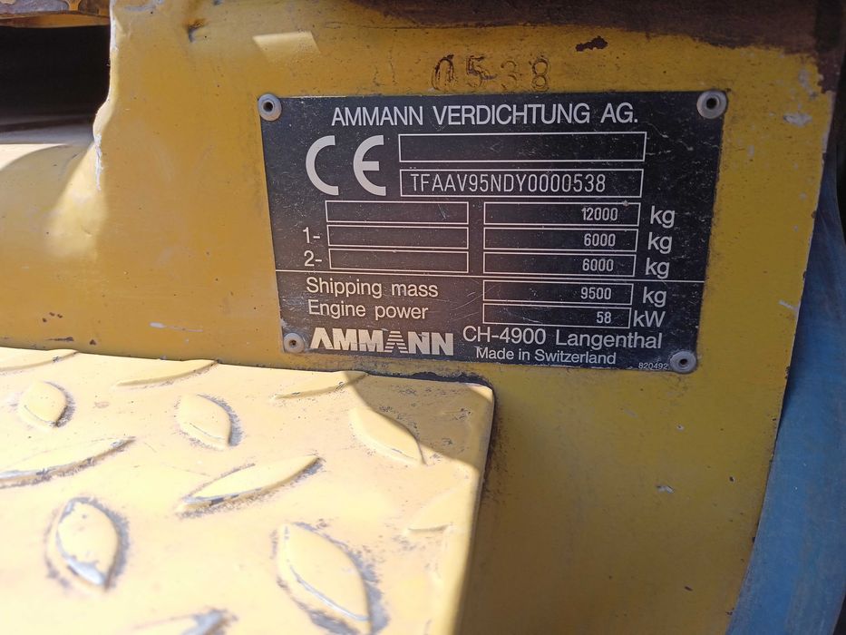 Walec drogowy Ammann AV95, 2000 rok, cesja leasingu + odstępne