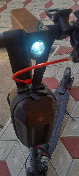 Продам електро самокат EKAM KM-365 б/у