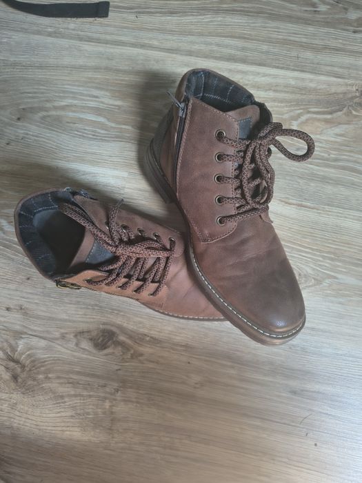 Nowe buty męskie skórzane ,  rozmiar 42