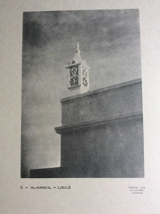 Theme: Algarve. Chimneys. To be selected with a unit price of €1. Lot 264737894501763122