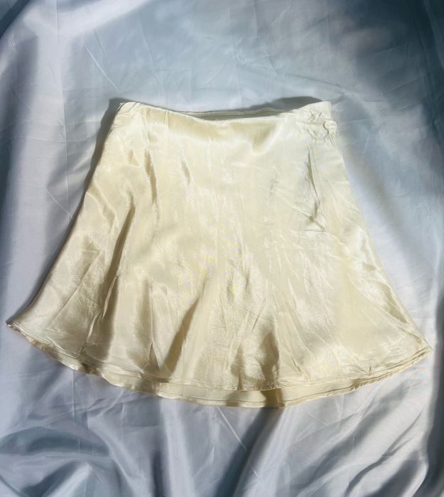 Спідниця H&M, колір butter yellow, S
