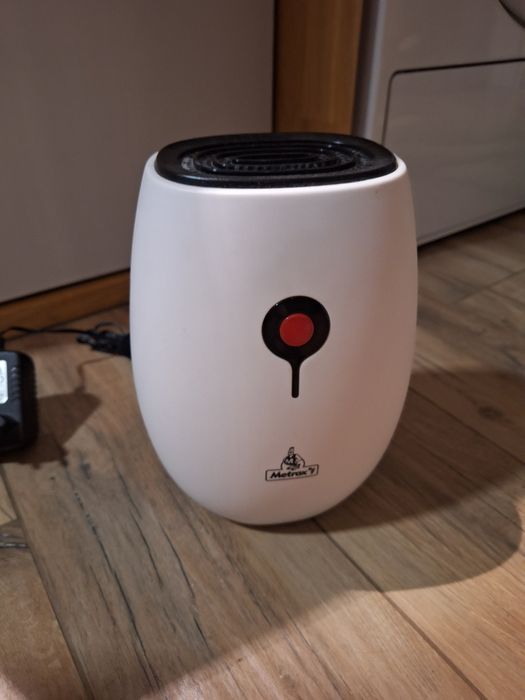 Osuszacz powietrza pochłaniacz wilgoci do domu do łazienki kuchni spra