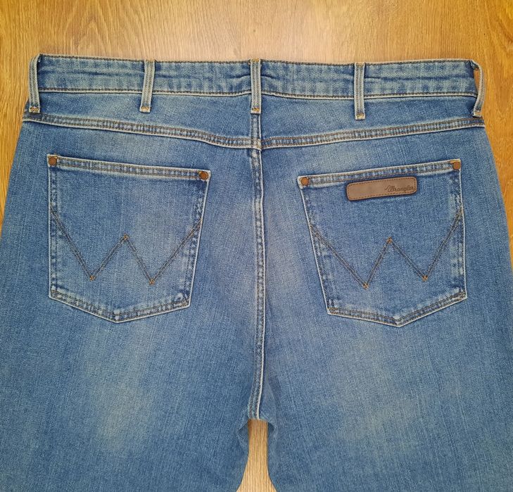 Джинсы бойфренды женские Wrangler x Levis