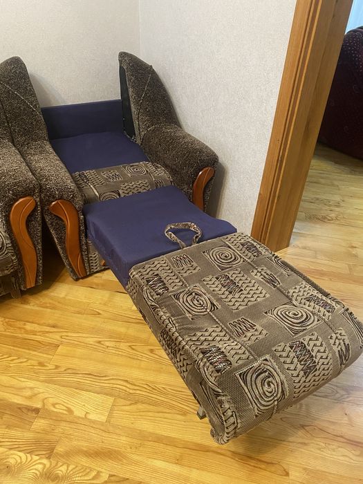 Мʼяка частина диван розкладні крісла