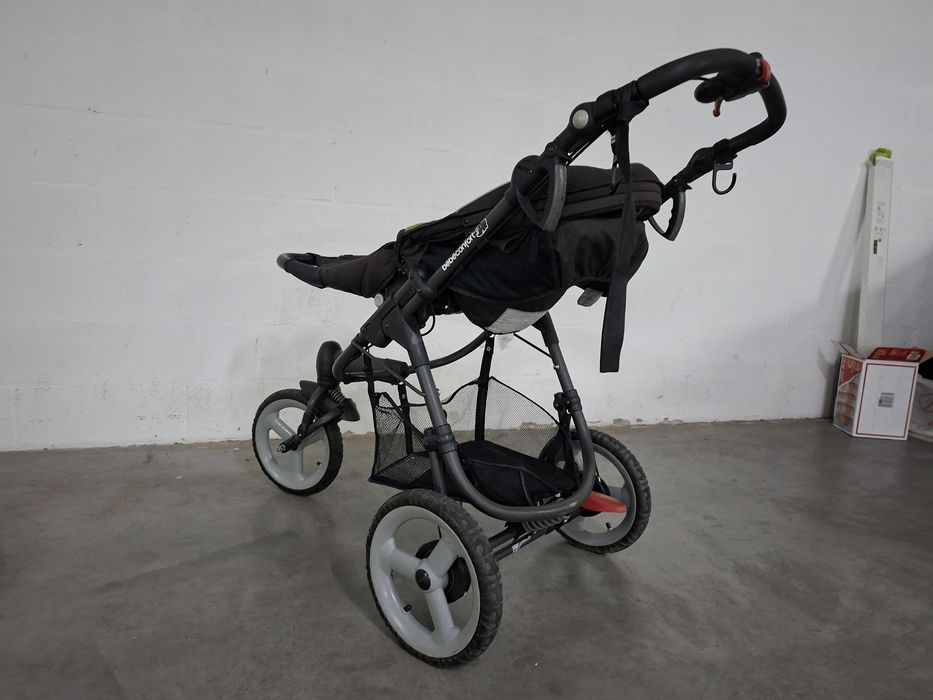 Carro bebé BebeConfort I-trek com saco-cama