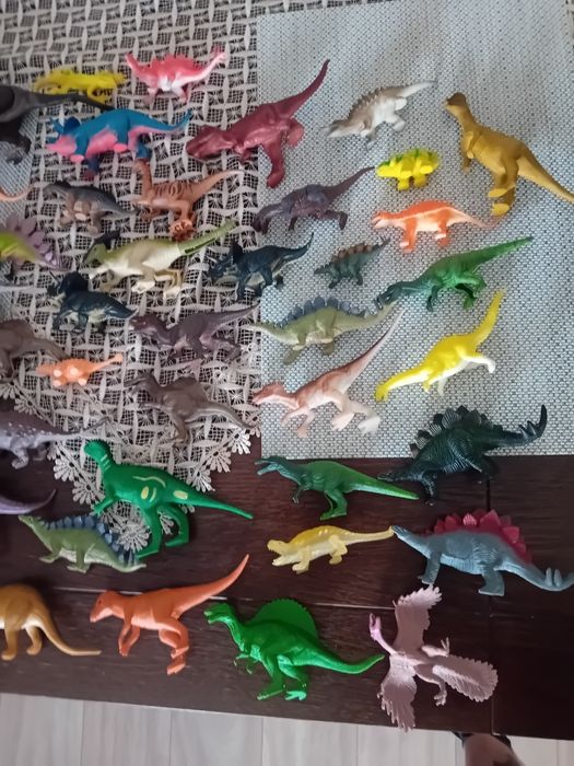Dinozaury figurki rozne