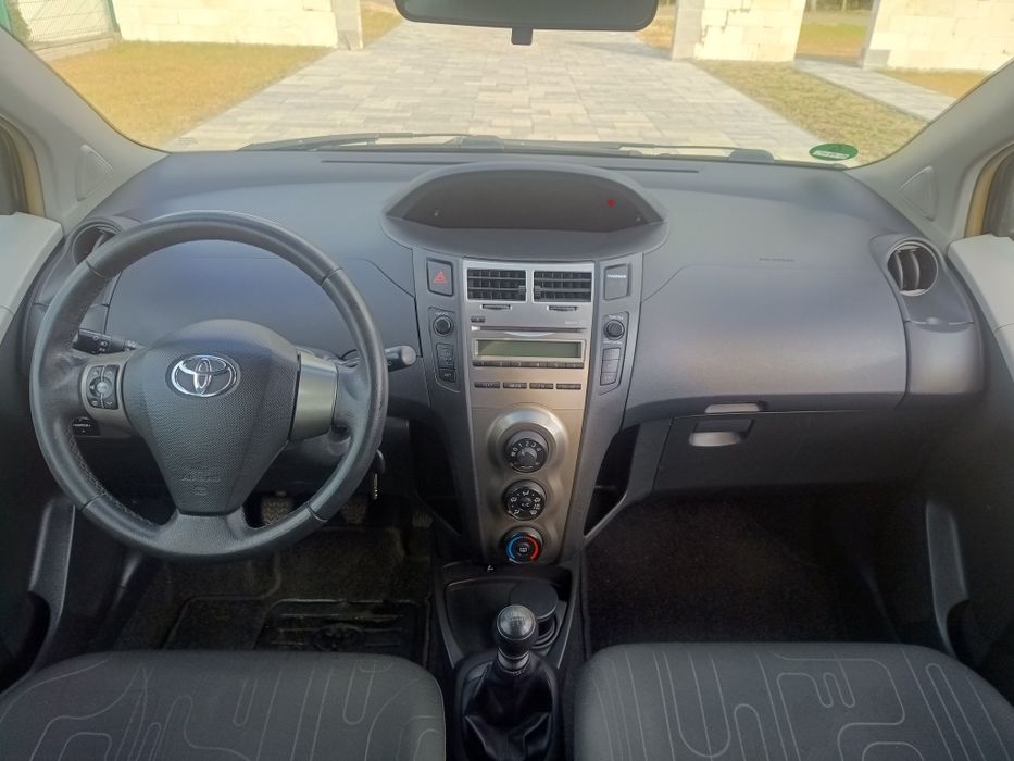 Toyota Yaris lift 1.3 benzyna po opłatach