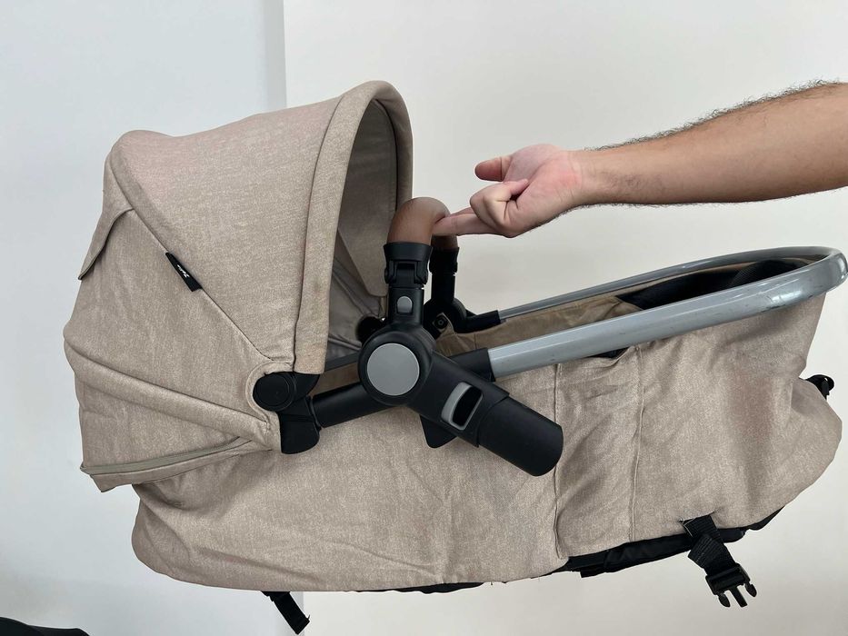 Espreguiçadeira / berço/ cadeira para carrinho de bebe, creme