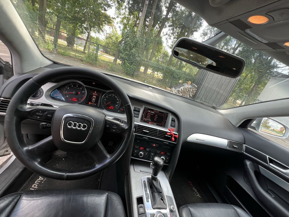 AUDI a6c6 2.4 бенз
