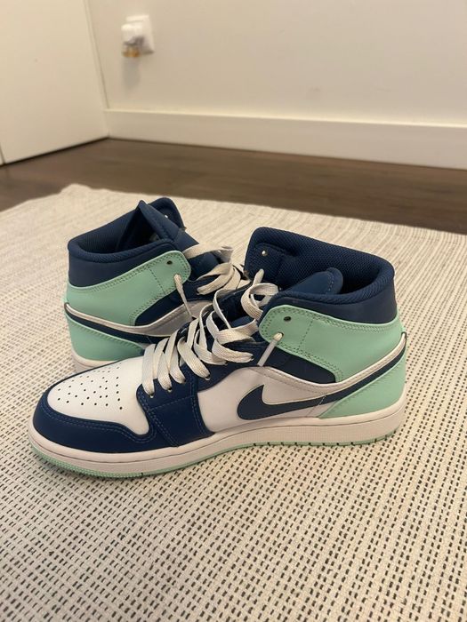 AIR JORDAN 1 MID tamanho 41 Originais