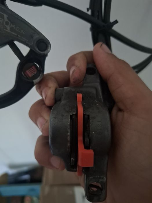 Тормоза гідравлічні HAYES STROKER CARBON