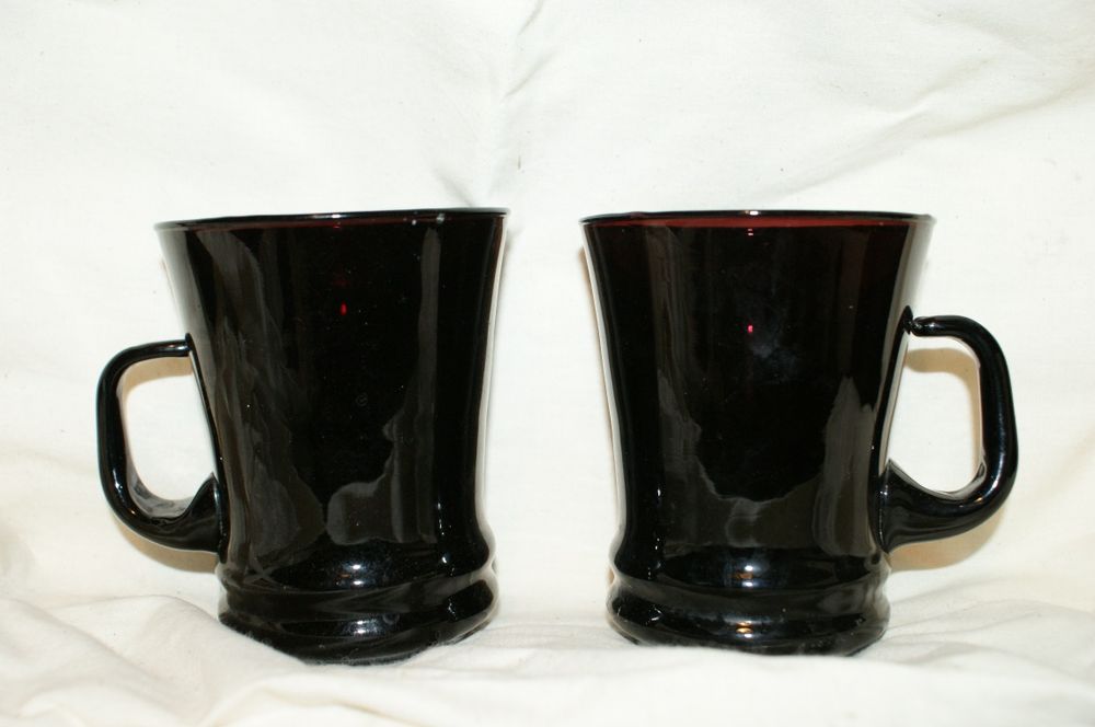 Dwie szklanki kubki czerwone bordowe prl HSG Tarnów