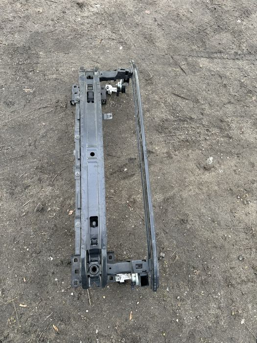 belka zderzaka passat b8 lift