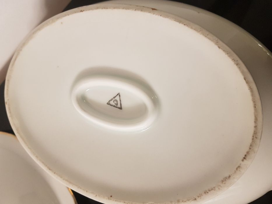 Vintage PRL Ćmielow , waza porcelana