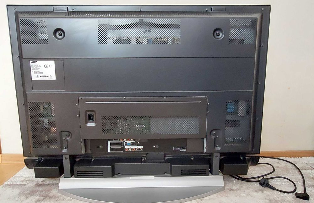 Плазмовий телевізор Samsung PS-42E71HR