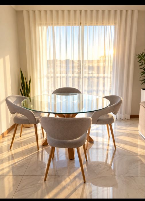 Mesa de Sala Jantar e Cadeiras Premium