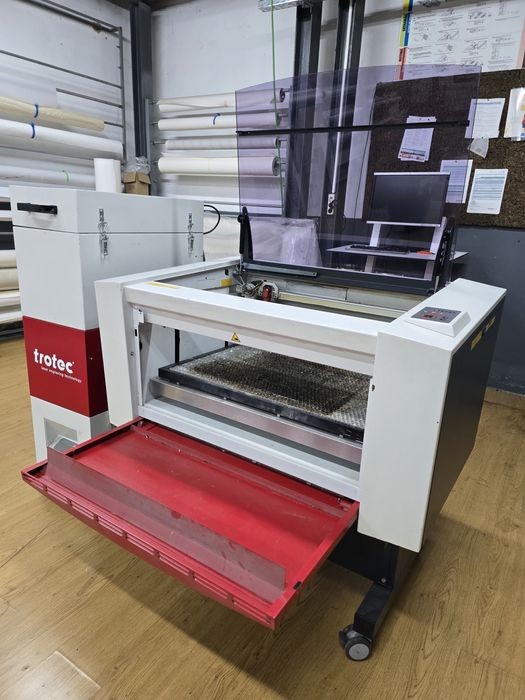 LASER trotec speedy300