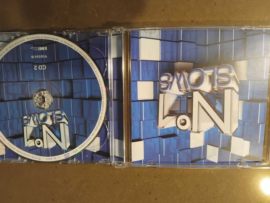 3 Cds novos  N°1 Slows