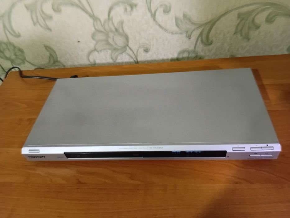 DVD плеєр Sony DVP-NS36