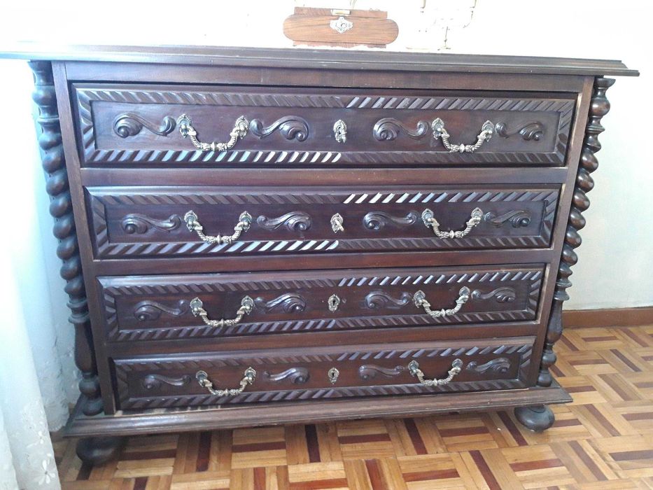 Quarto casal completo de bilros centenária