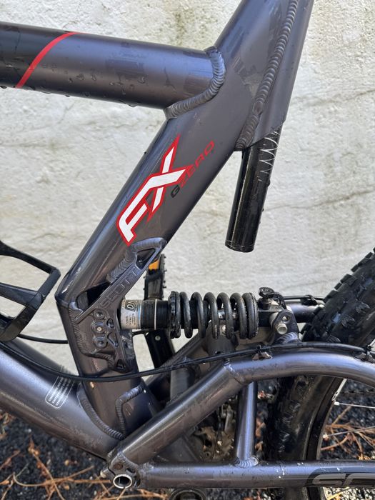 Scott FX Gzero e Contessa