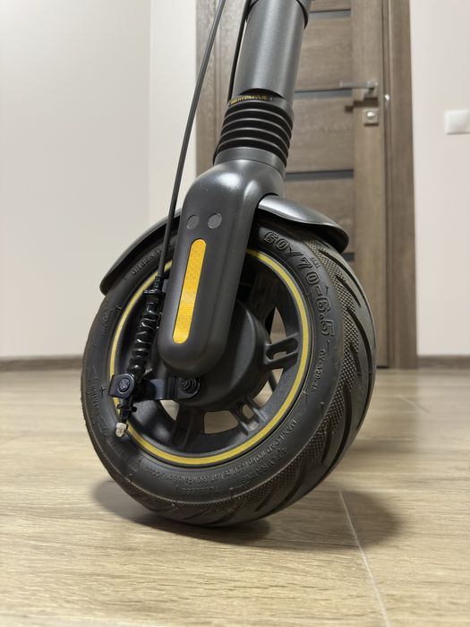 Електросамокат Ninebot MAX G2