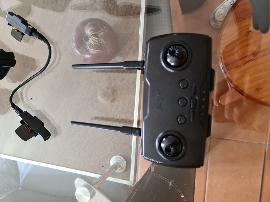 Hubsan zino pro full kit