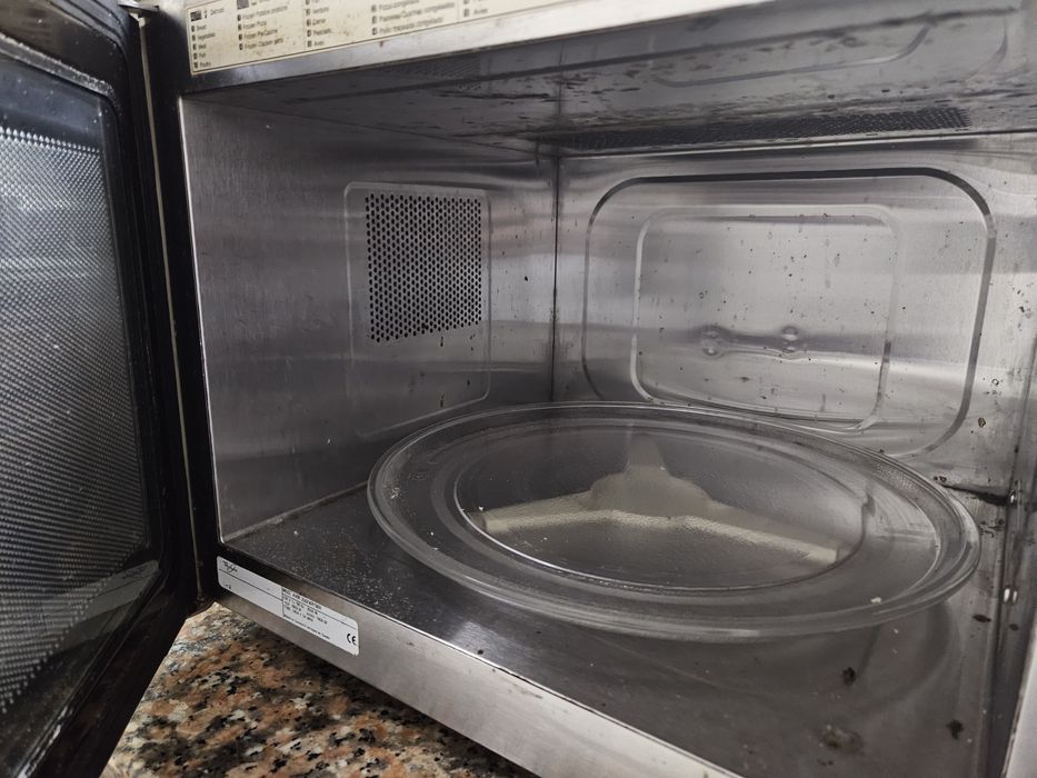 Microondas Whirlpool Vip 27