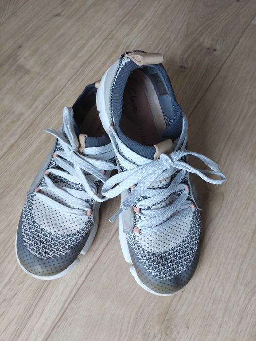 Półbuty damskie sneakersy casual Clarks lekkie rozmiar 37