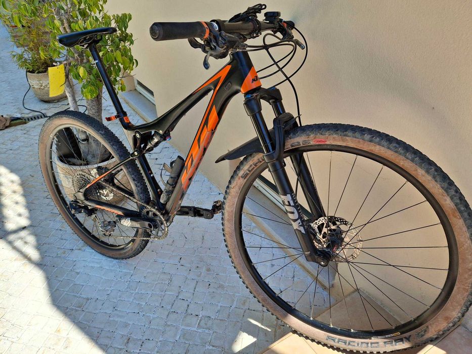 KTM Scarp COMP 29" - tam M -BTT carbono-suspensão total