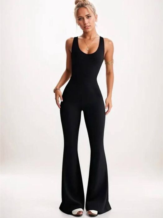 Женский стильный спортивный комбизезон с расклешенными штанами S 40-42