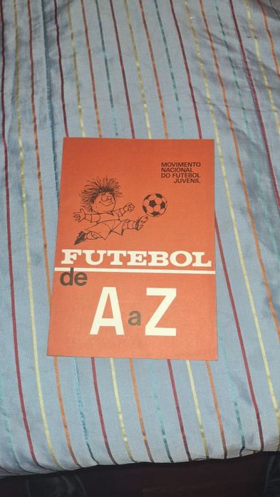 Futebol de A a Z desenhos João Martins Carlos Pinhão  raro