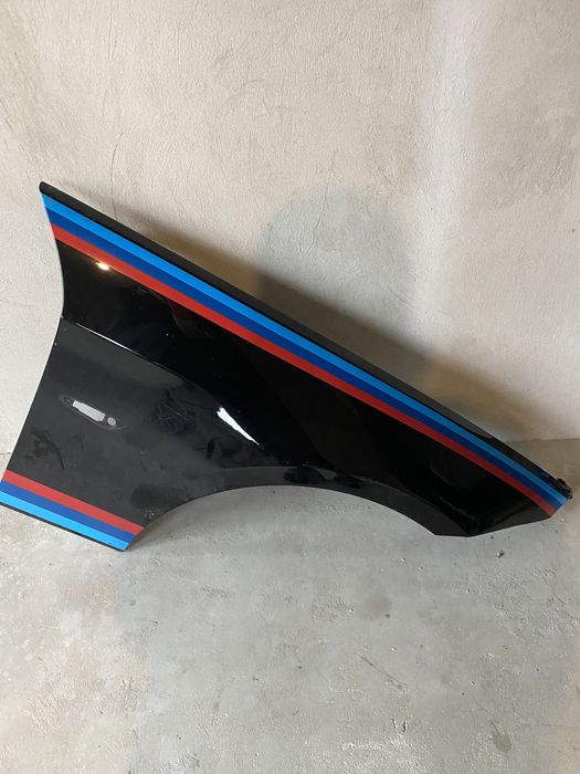 Крило BMW e90 e91 колір 668 праве