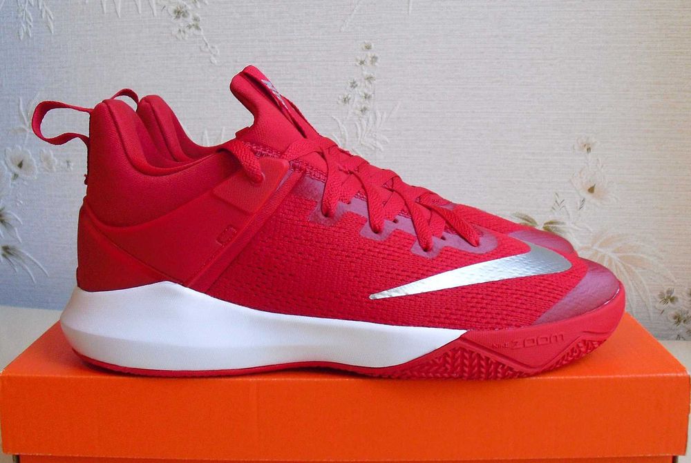 Баскетбольные кроссовки Nike Zoom Shift
