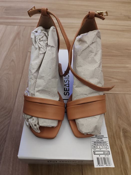 Sandália de salto SEASIDE