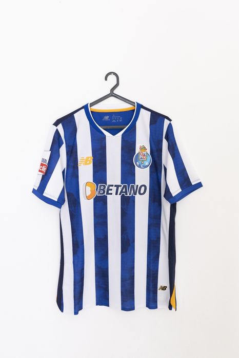 Camisola futebol usada e autografada