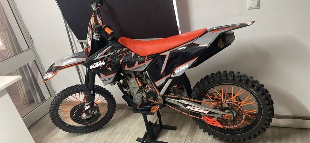 Ktm 250 sxf 2008 (motor refeito com 35h)