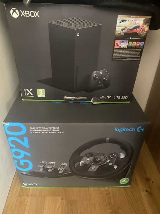 Xbox series x ,Logitech g920 , 18 gier