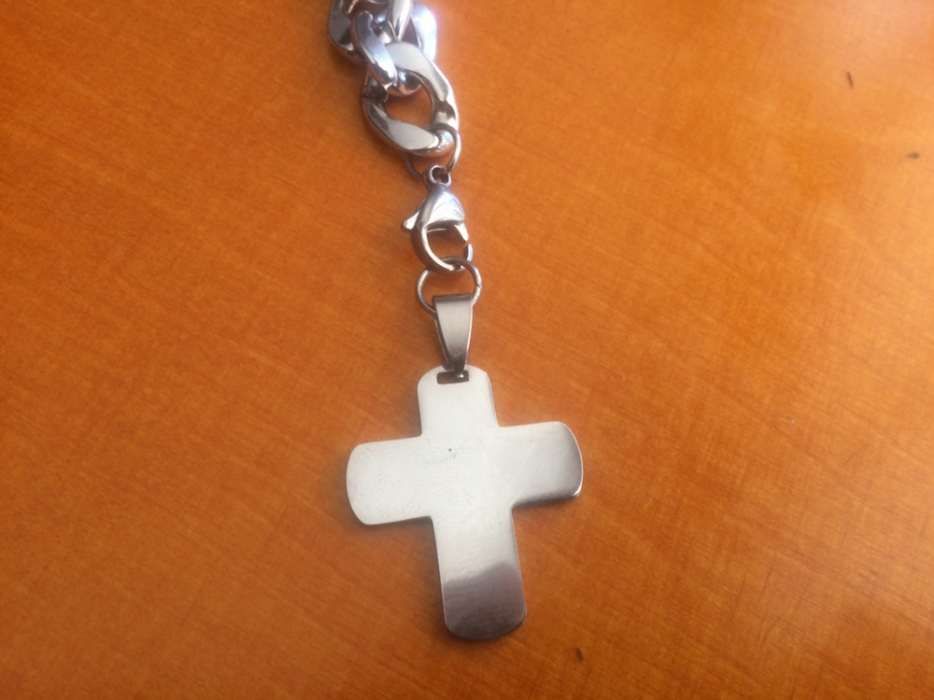 Fio aço inoxidável com cruz
