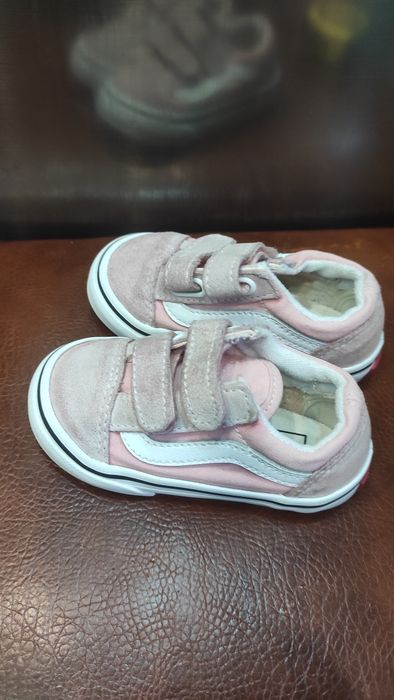 Кроссовки,конверсы Vans