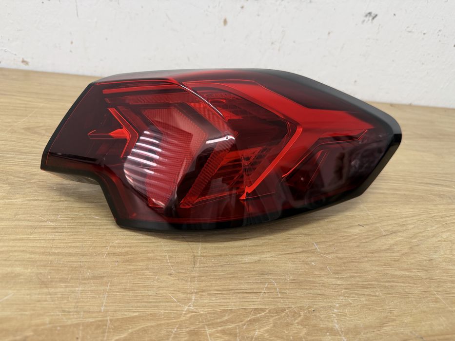 Lampa prawy tyl BMW seria 2 F74, Europa, jak nowa