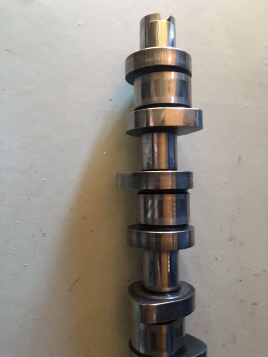 Распредвал Vag audi 038 103 373R