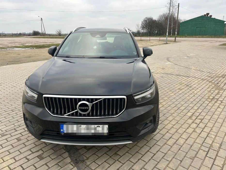 Volvo XC 40 Volvo xc40 Stan bardzo bezwypadkowy