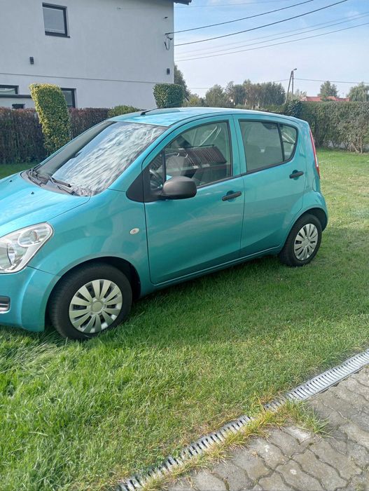 Suzuki Splesh  stan bardzo dobry