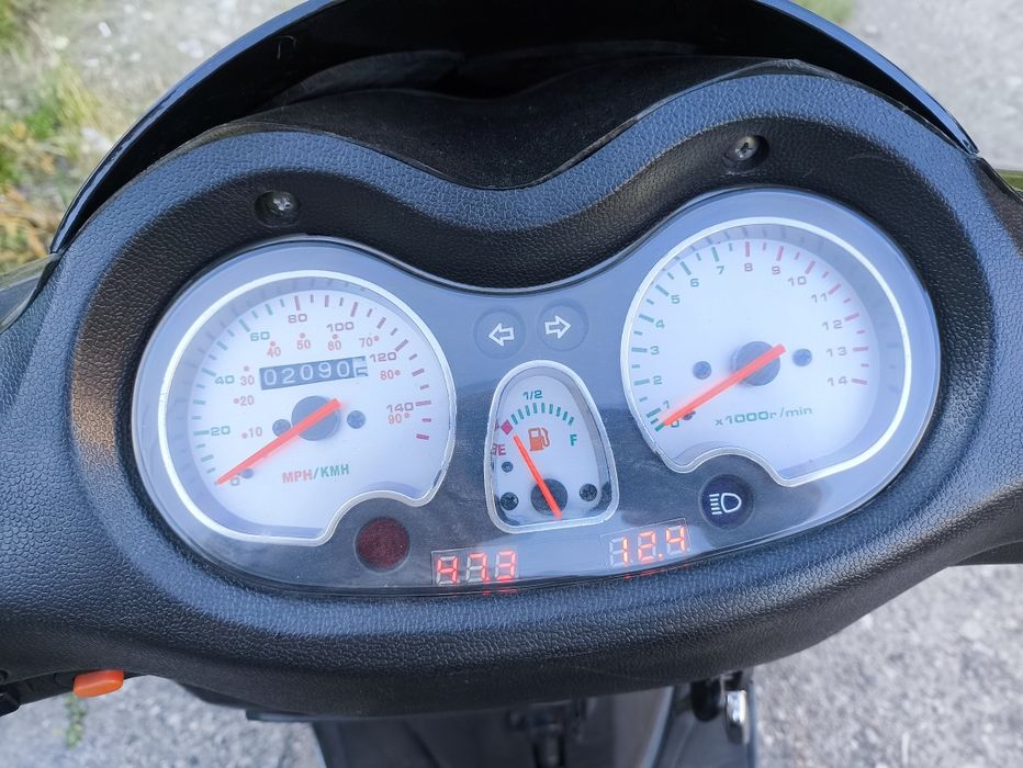 Продам скутер 150сс
