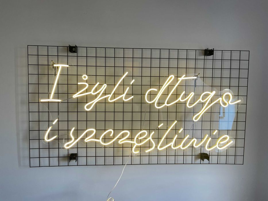 Napis świetlny LED neon weselny - I żyli długo i szczęślwie LEDON
