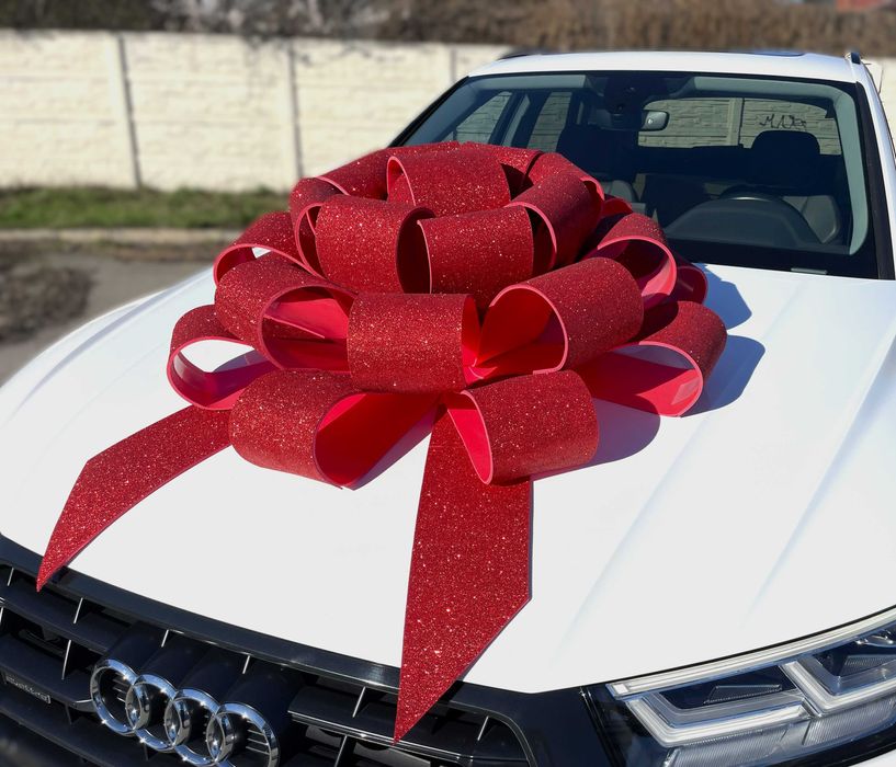 Бант на машину - стильний аксесуар