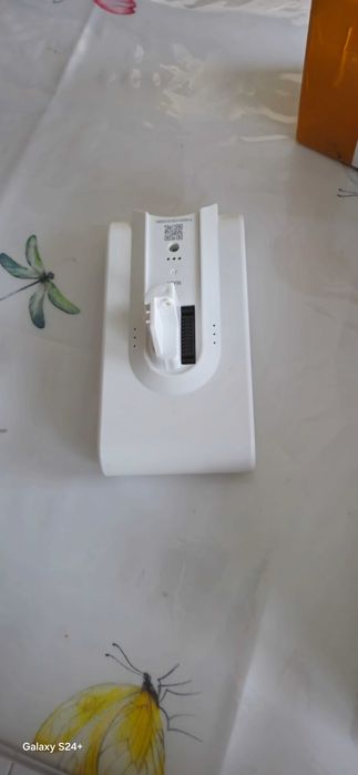 Cordless vacuum cleaner
