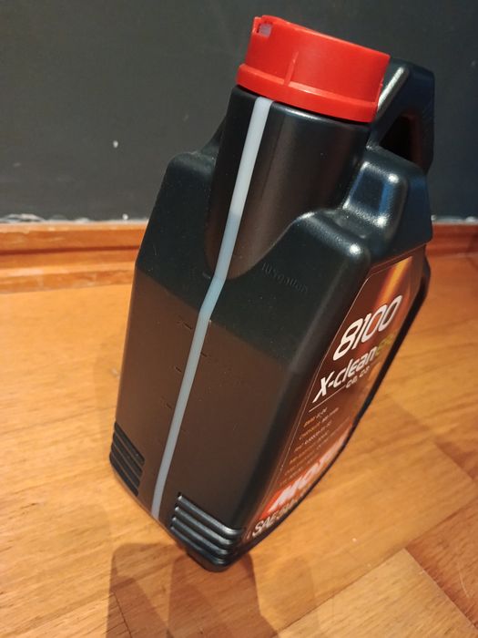 Óleo Motul 5W-30 - Novo (4L)